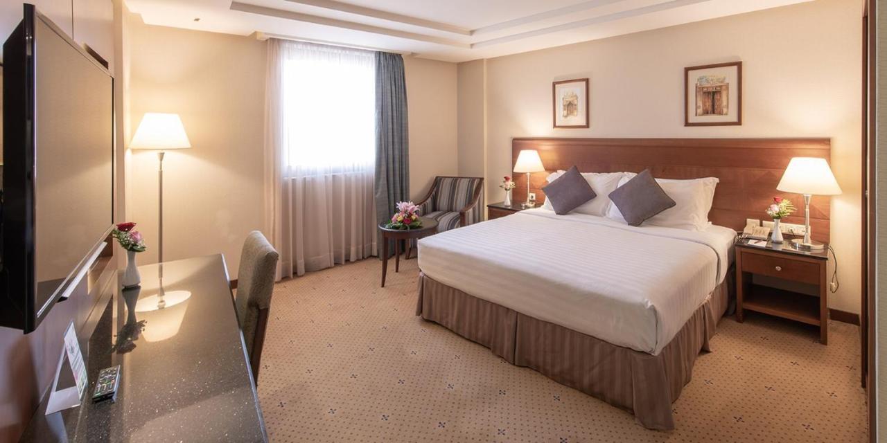 Crowne Plaza Riyadh Palace By Ihg Buitenkant foto