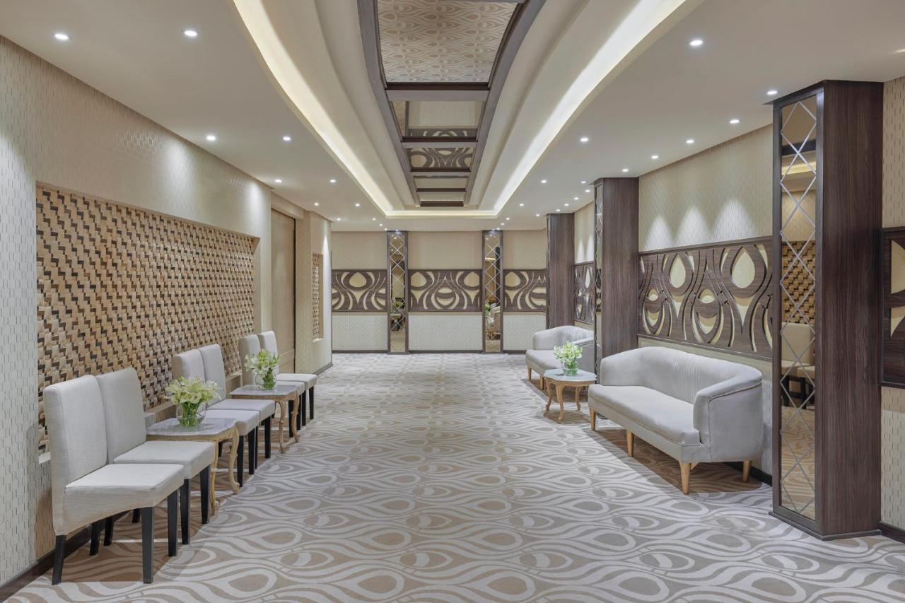 Crowne Plaza Riyadh Palace By Ihg Buitenkant foto