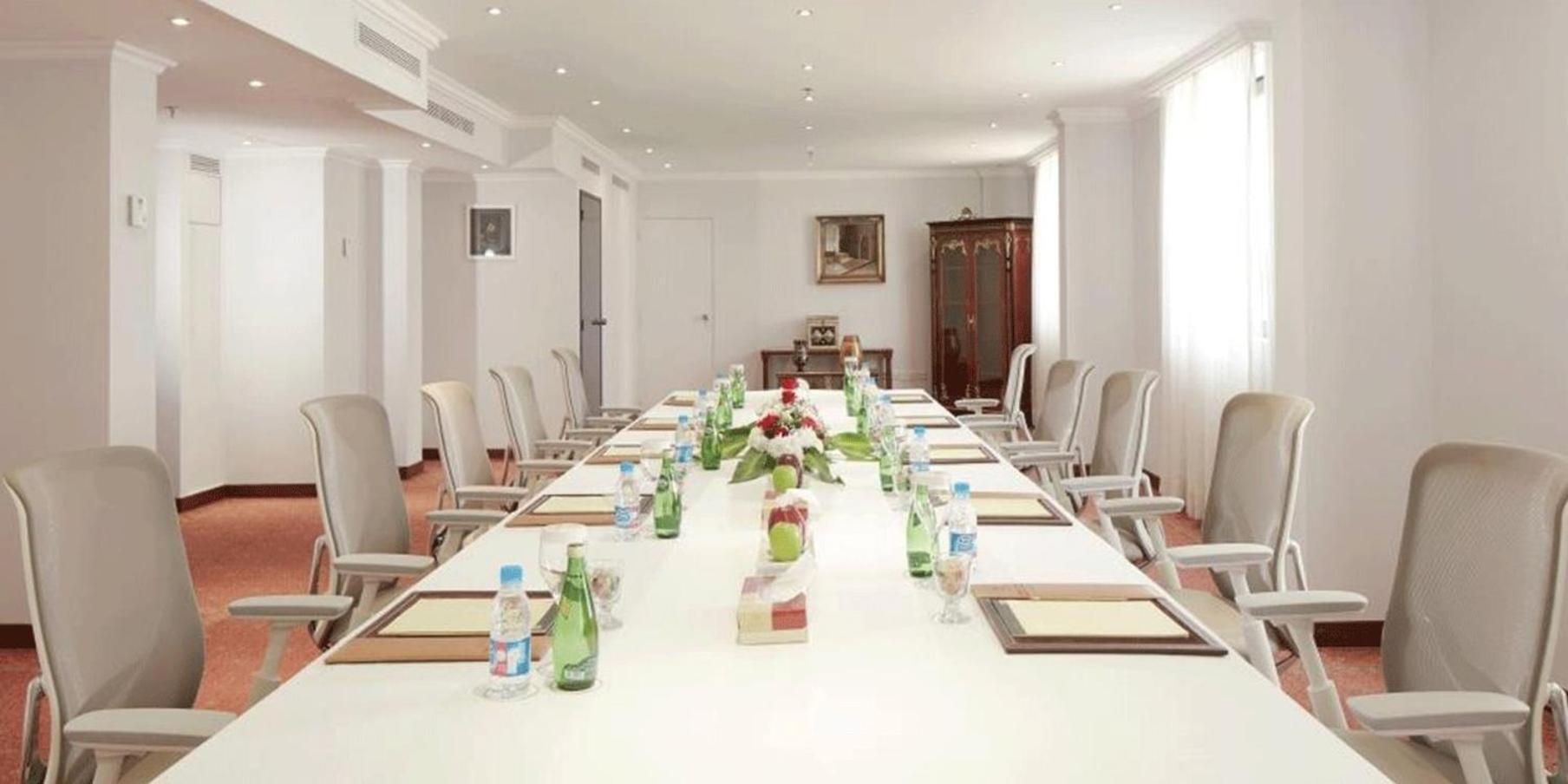 Crowne Plaza Riyadh Palace By Ihg Buitenkant foto