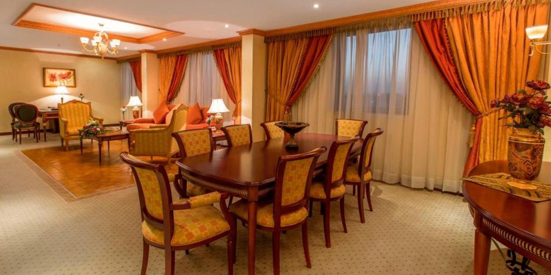 Crowne Plaza Riyadh Palace By Ihg Buitenkant foto