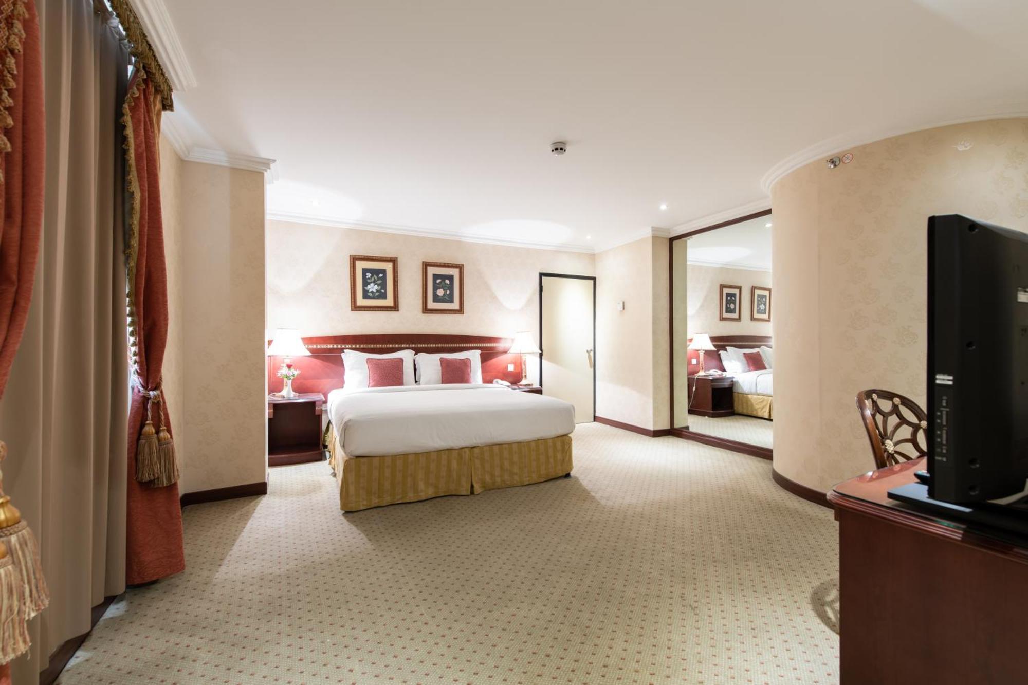 Crowne Plaza Riyadh Palace By Ihg Buitenkant foto