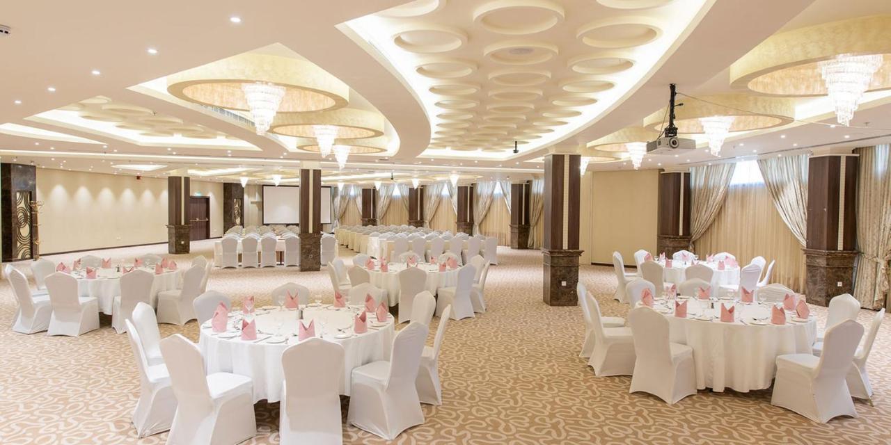 Crowne Plaza Riyadh Palace By Ihg Buitenkant foto